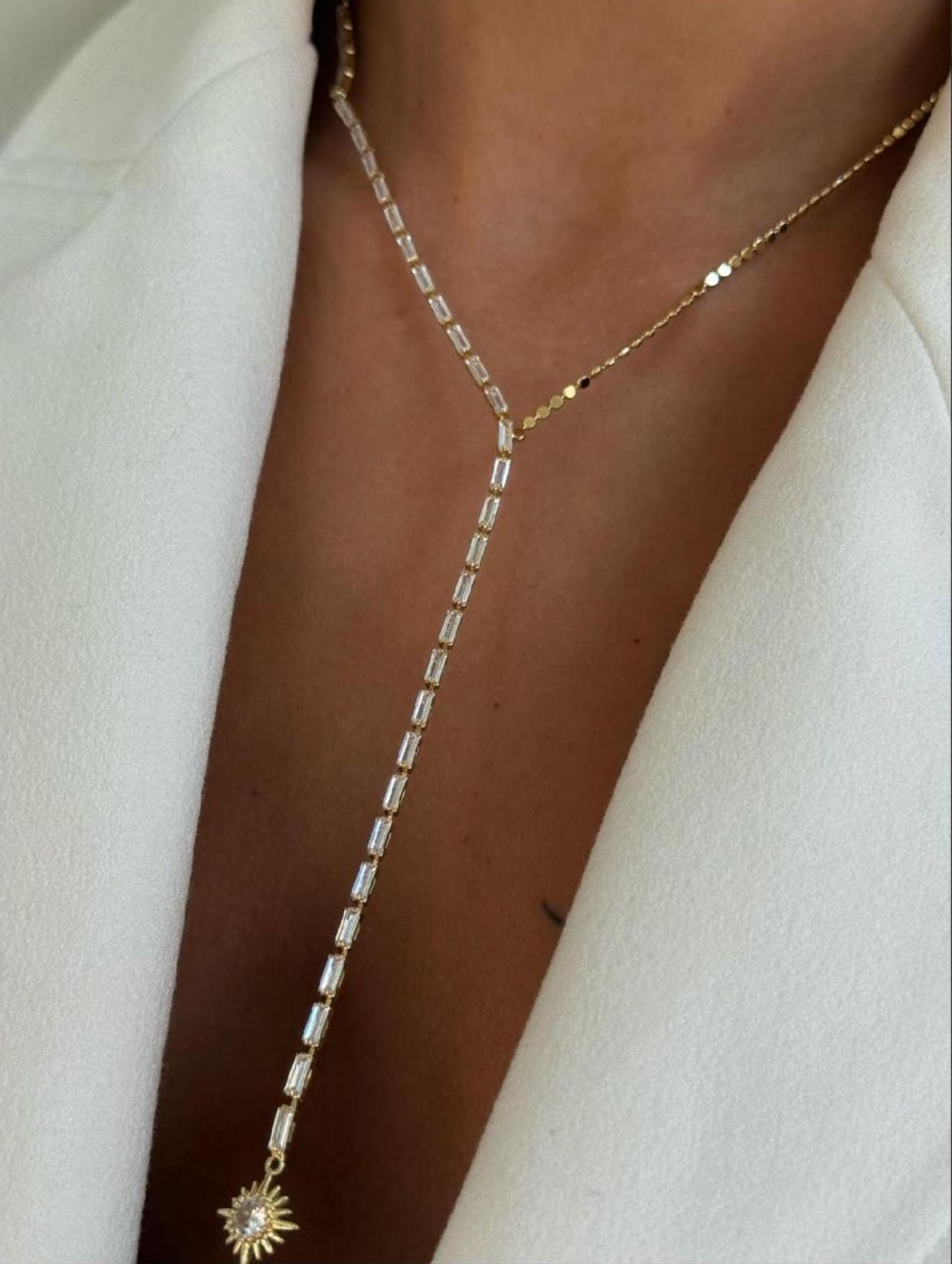 Baget Yıldız Model Y Kolye