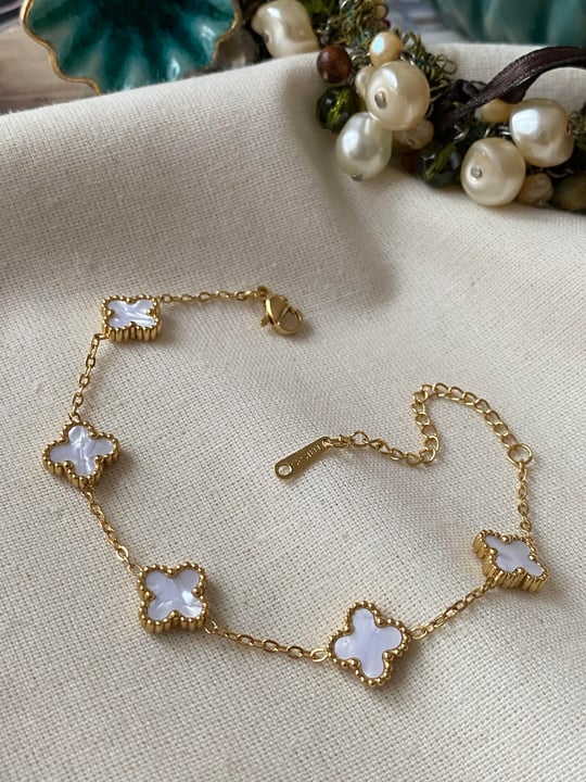 Çelik Küçük Yonca Bileklik - Beyaz Gold