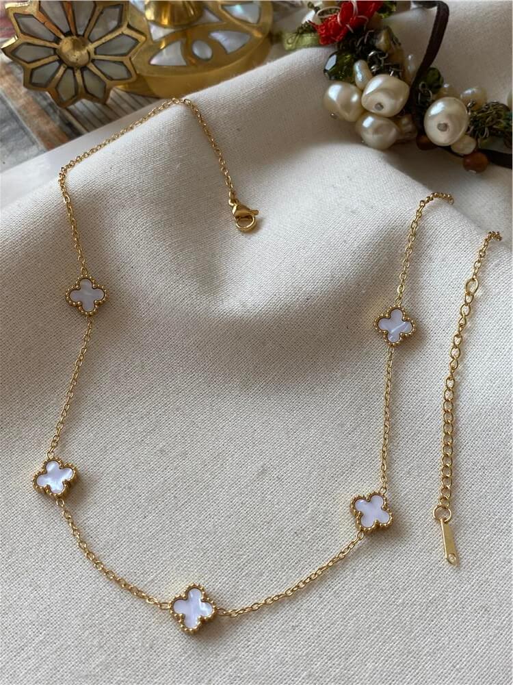 Çelik Küçük Yonca Kolye - Beyaz Gold